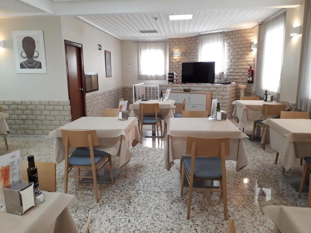 Hostal Moreno Silla Exterior foto